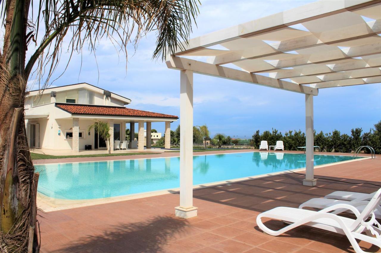 Villa Maria - Apartments In Villa With Pool Polignano a Mare Εξωτερικό φωτογραφία